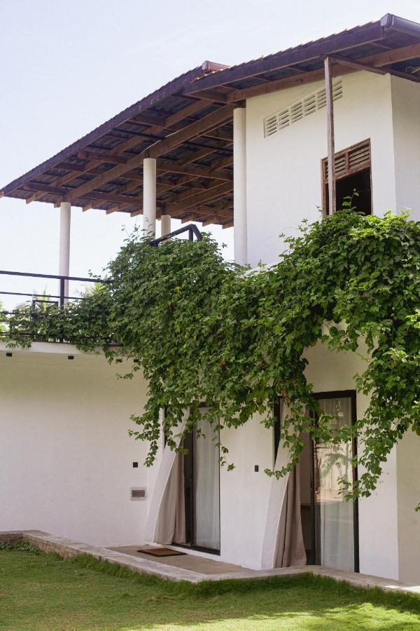 Hostel The Well Ahangama Exterior foto